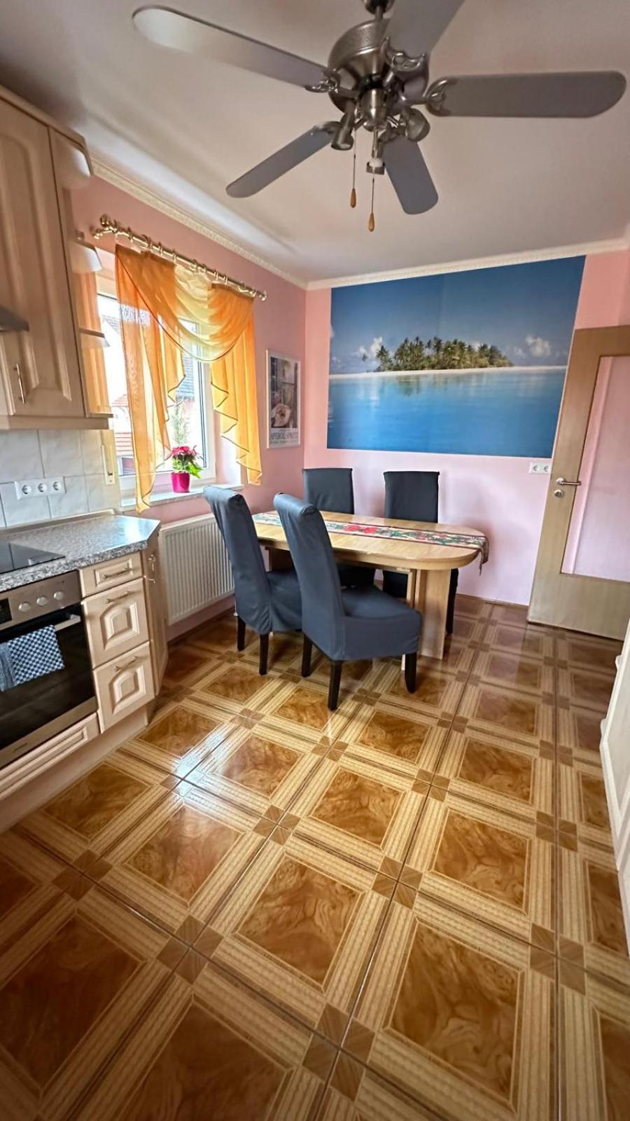 Attraktive 3 Zimmer Wohnung In Ruhiger Lage Ансбах Экстерьер фото